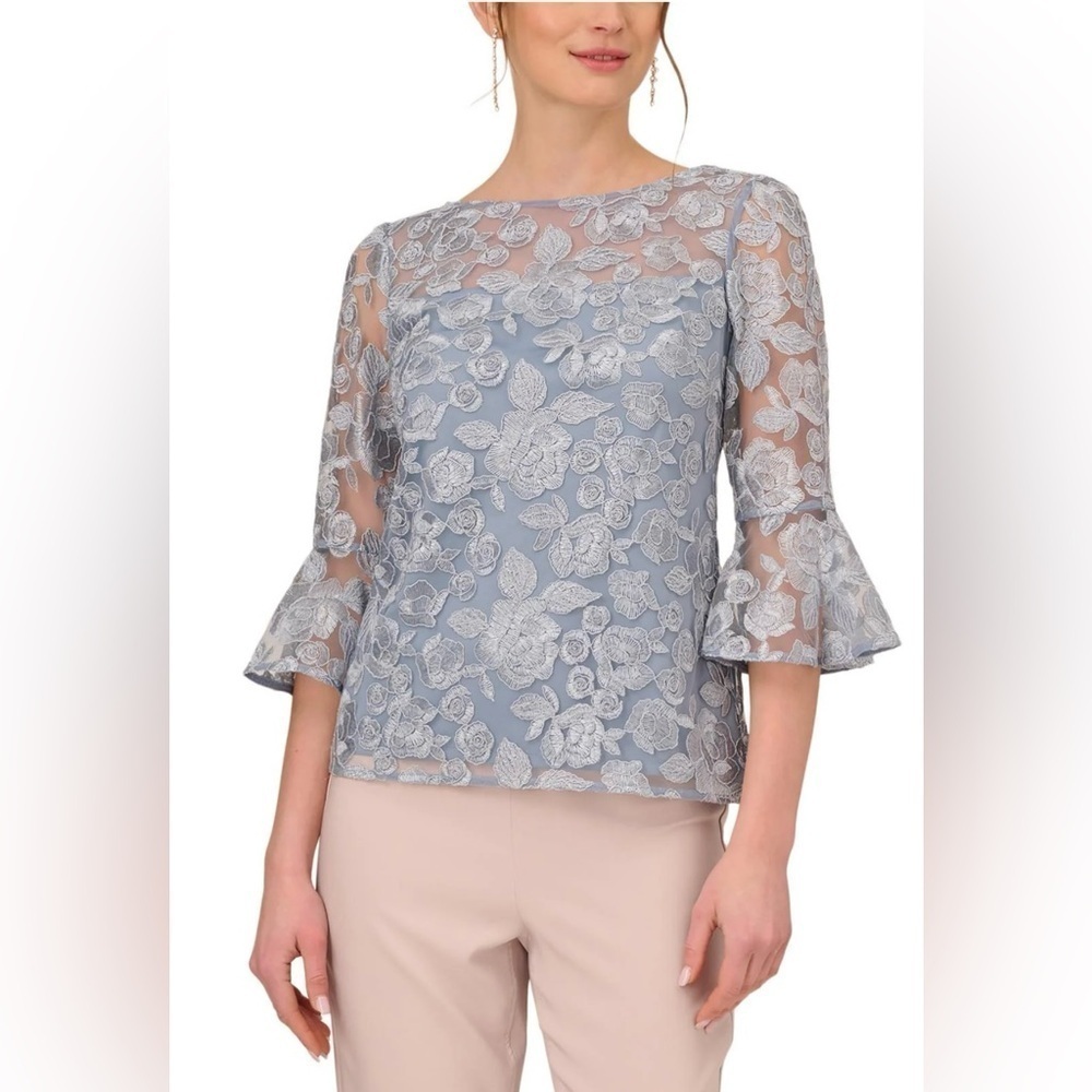 Adrianna Papell NWOT Embroidered Blouse in Light Blue